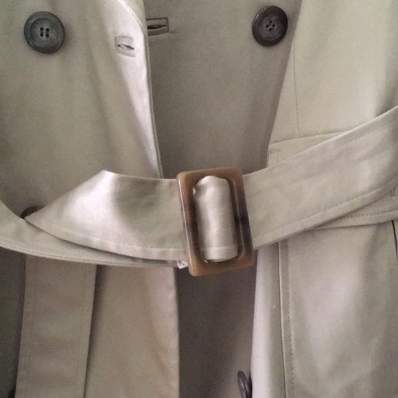 Limited Trench Coat NWOT - Picture 4 of 4